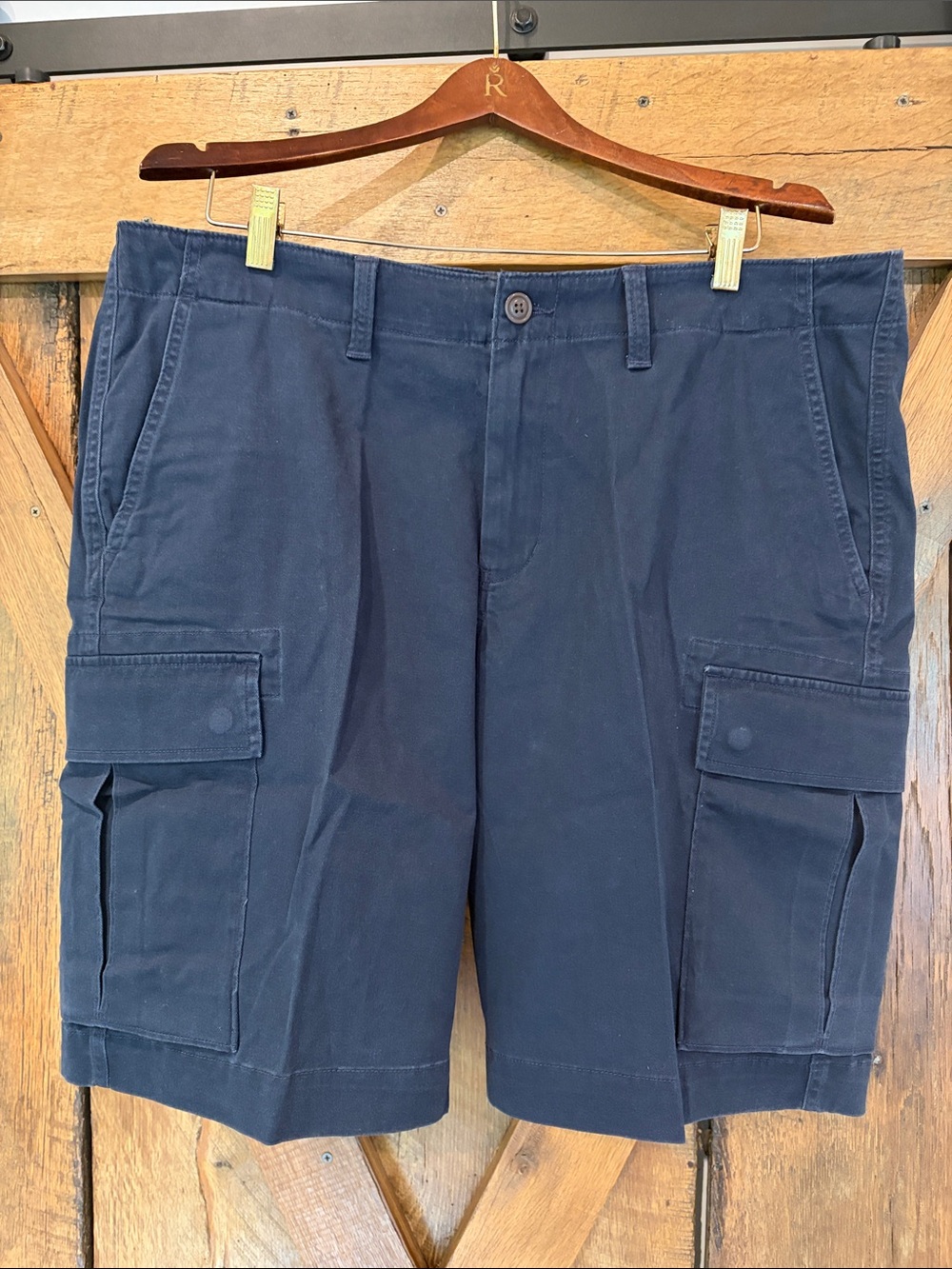 NWT Lands End Men’s Sz 38 Radiant Navy Cargo Shorts